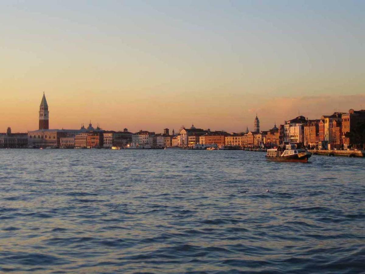 Ciprea Rooms Venecia Exterior foto
